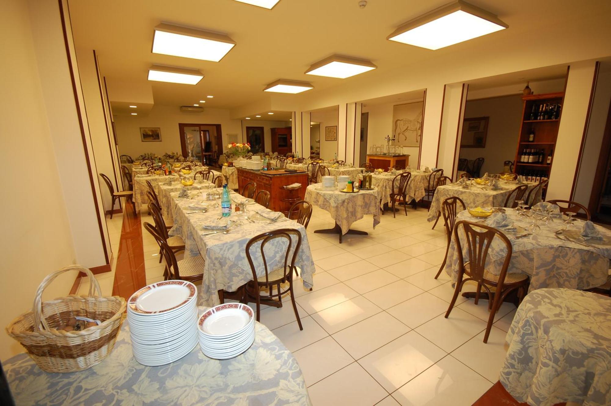 Hotel Bella Riviera Lungomare Viareggio Extérieur photo